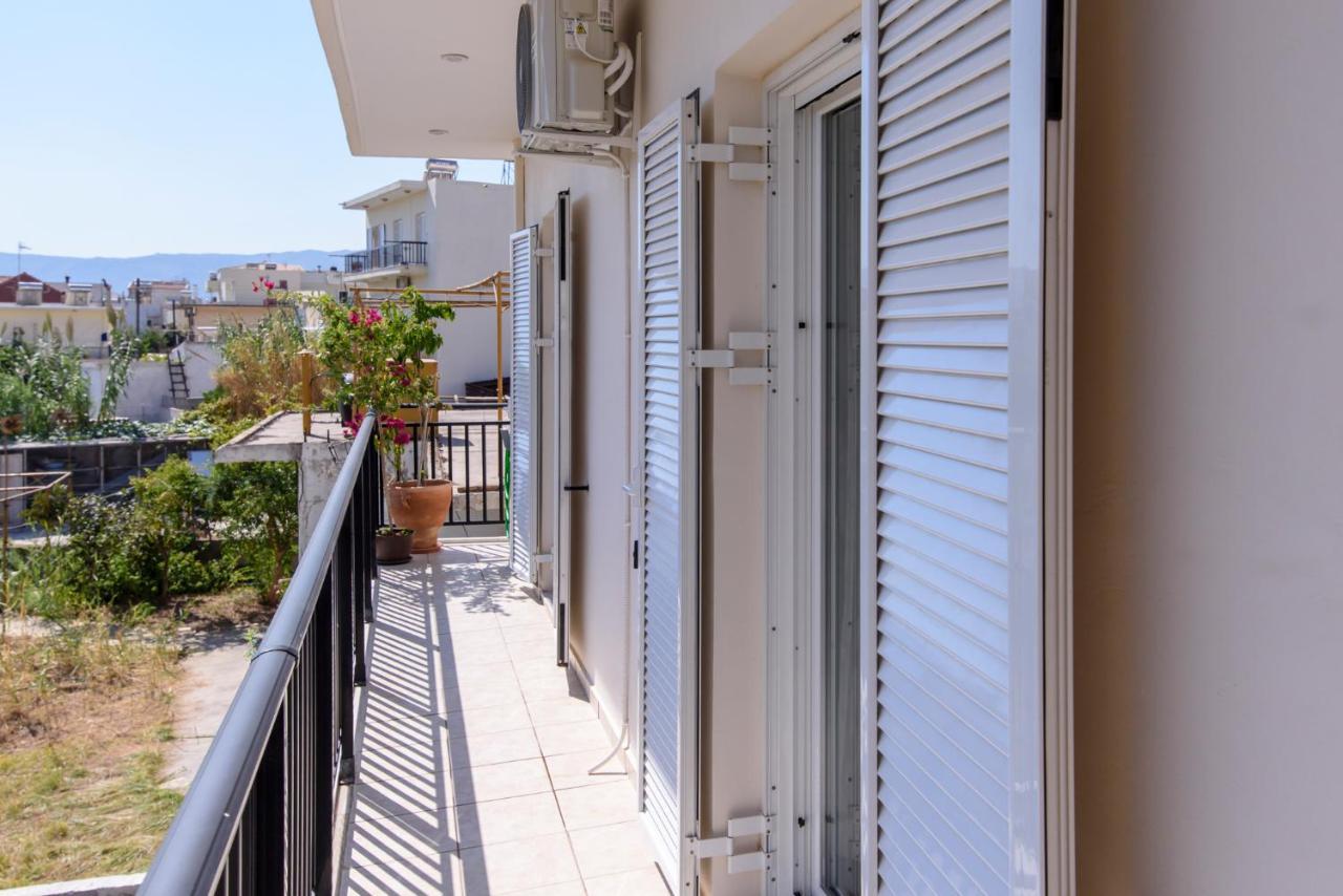 Voula'S Place Chrissi Akti Chania Exterior foto